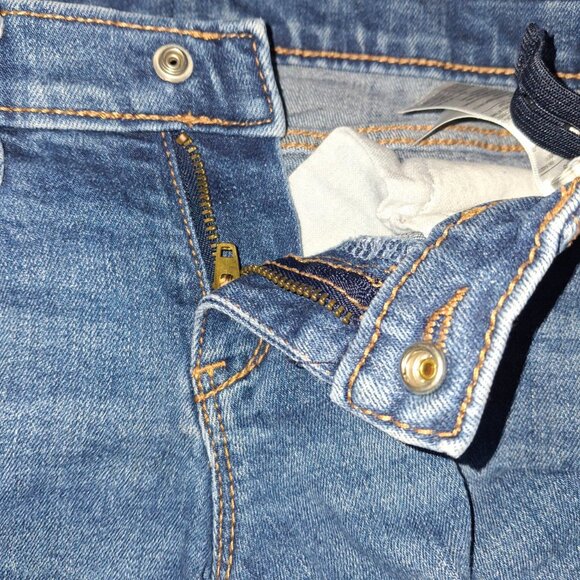 Old Navy Kids Shorts in Blue - Size 5T - Picture 3 of 5